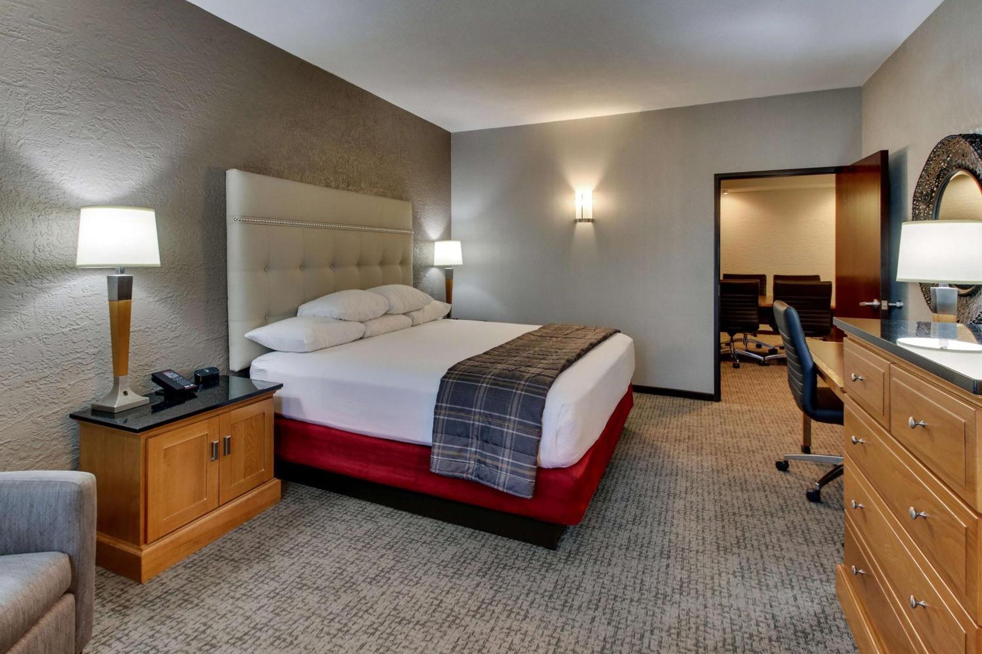 Drury Inn & Suites Phoenix Happy Valley Extérieur photo