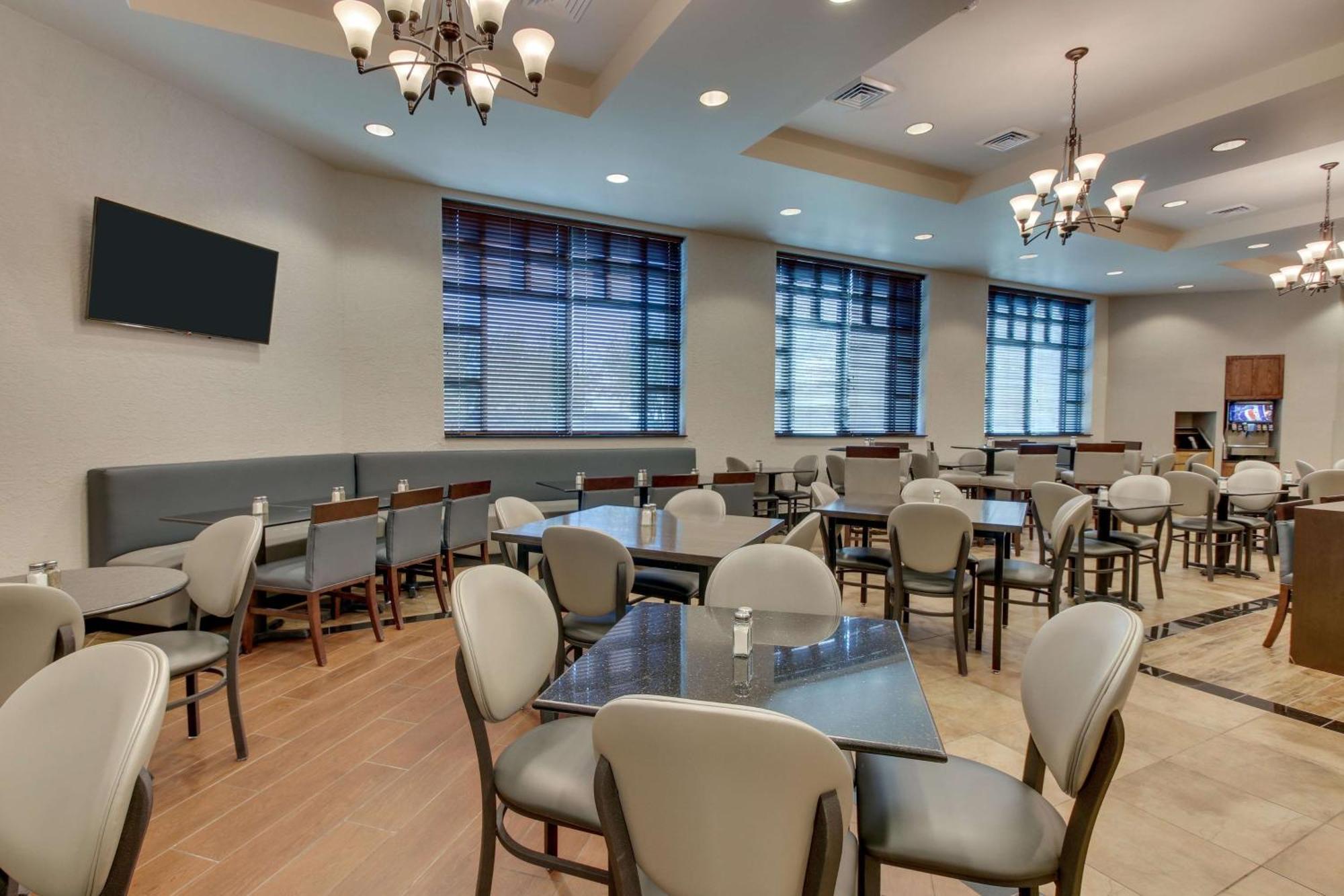 Drury Inn & Suites Phoenix Happy Valley Extérieur photo